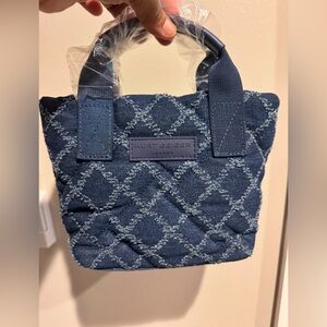 🦋BRAND NEW Kurt Geiger London🦋